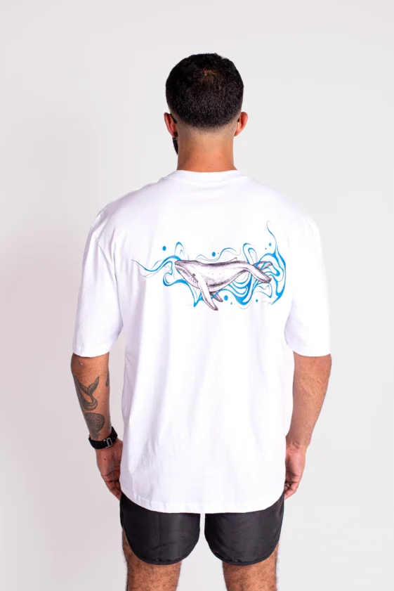 T-Shirt Oversized Ocean Flow Branca – Hotter x Cadink Tattoo