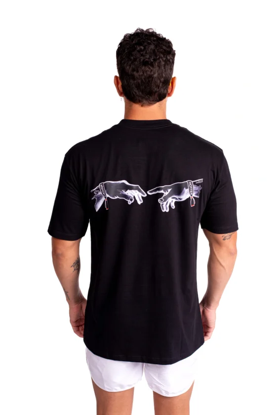 T-Shirt Oversized Toque Divino Preta – Hotter x Cadink Tattoo
